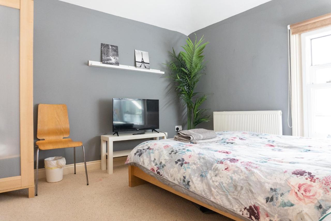 Elphinstone Homeshare Séjour chez l'habitant